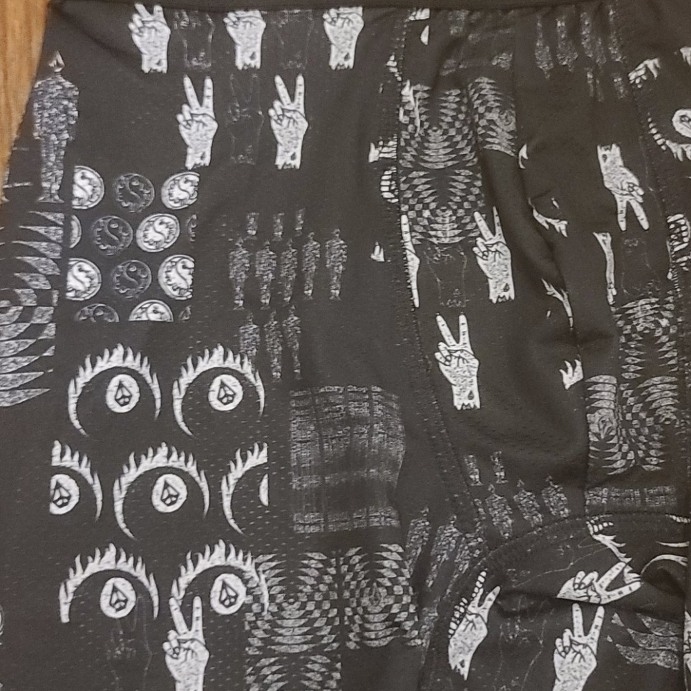 Volcom Boxer Briefs - Picture 2 of 4